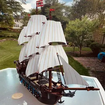 Spot Pirát Imperial Karibiku Loď vlajková loď Model Stavebné Bloky pre Dospelých Kompatibilný S 102100 DIY Vzdelávacie Hračky Darček