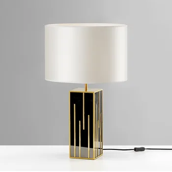Nordic moderný veľkoobchod hotel spálňa posteli Štúdia luxury gold dekor kov Železa Textílie tieni LED stolná svetlo led stolná lampa