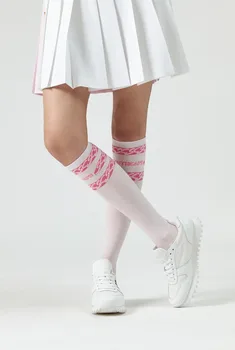 Nový Golf Ponožky pre kórejský Jar a v Lete: dámske Športové a Rekreačné Ponožky s Oka Pruhy Dizajn pre Pohodlie