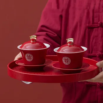 Čínske Červené Keramické Čaj Nastaviť Drevený Zásobník Ručné Porcelánové Misy Čaju Gaiwan Domácnosti Svadobné Teaware Sady Luxusné Darčeky