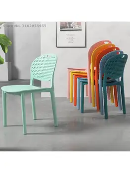 Jedálenské stoličky moderný minimalistický domácnosti stolice späť stoličky horn stoličky obchodné zosilnené plastové make-up stôl office sedadla